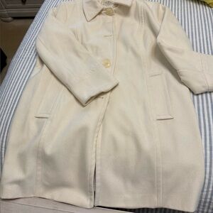 St. John Collection Cream Single-Breasted Wool Coat